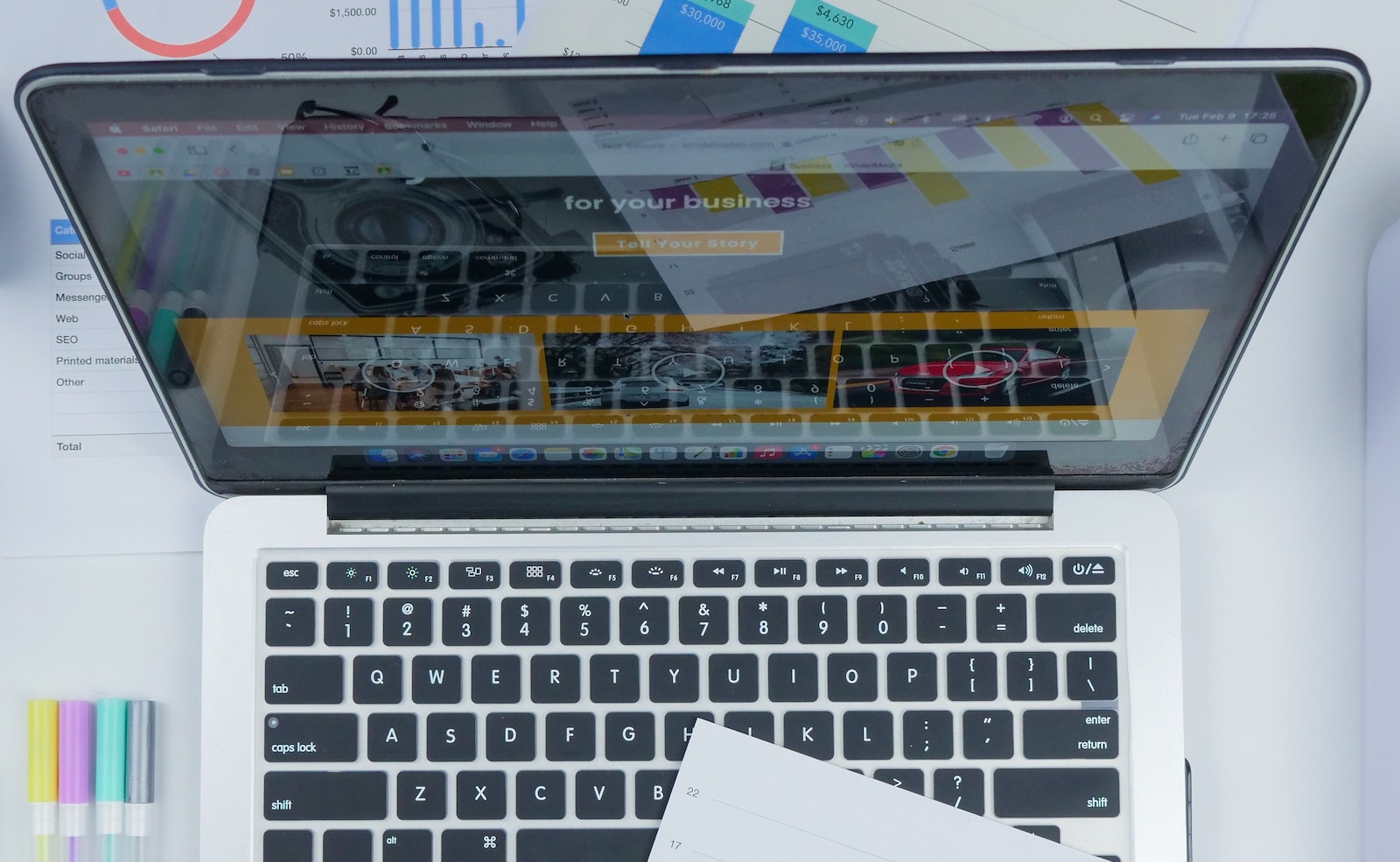 Eņģeļa sirds Limbažu vidusskolas skolēniem ziedo 12 datorus