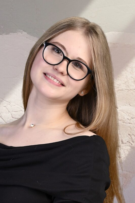Anastasija Razmislova – topošā mediķe